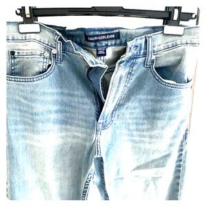 Like new Calvin Klein Jeans sz 30 L 30